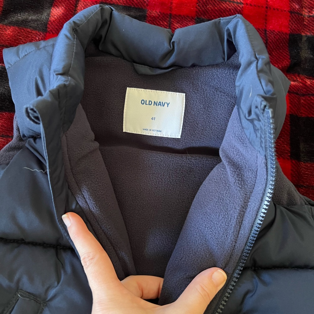 Old Navy Boys Dark Blue Puffer Vest